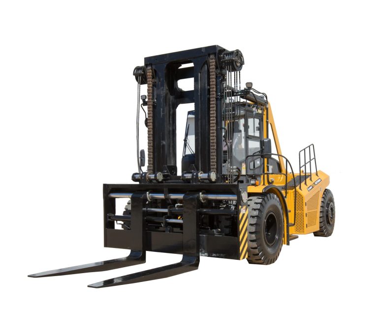 Sany SCP300H4 Heavy Duty Forklift for Sale or Rent from National Lift Truck in Chicago, Memphis, or Little Rock