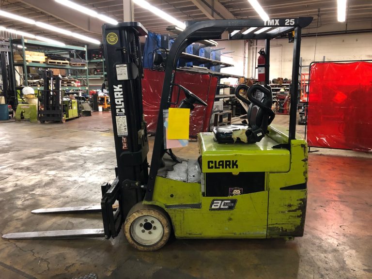 Used 2014 CLARK TMX25 FORKLIFT For sale from National Lift Truck in Chicago, Il.
