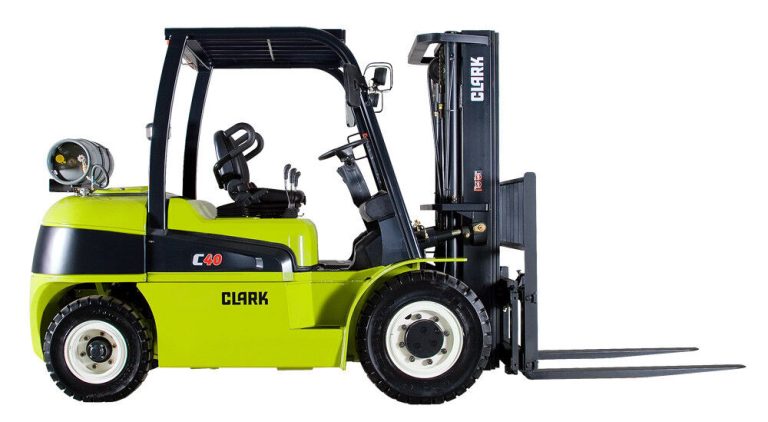 Clark 8,000 lb. pneumatic tire forklift for rent from National Lift Truck in Chicago, Memphis, Little Rock